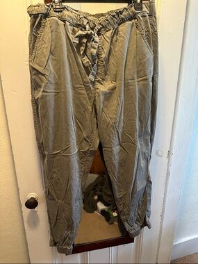 Women's Olive Drawstring Casual Pants